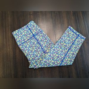 Victoria Secret Sport capris size small